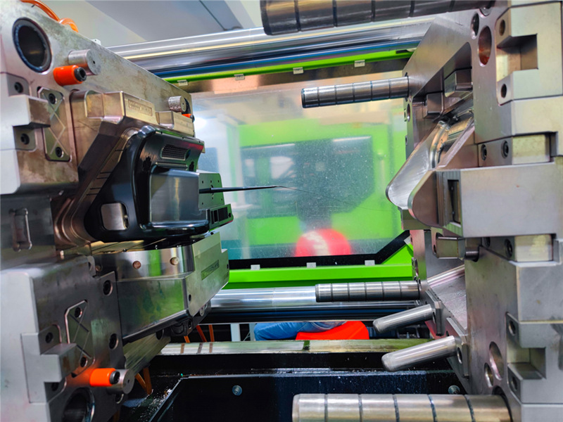 The Future of Plastic Injection Molding For Medical Industry