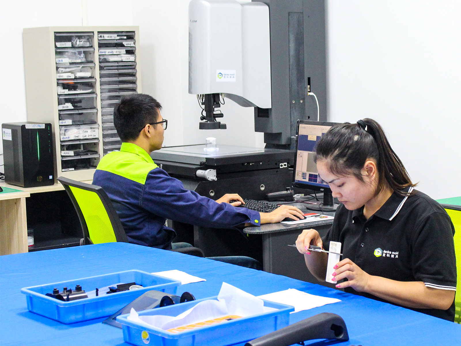 Injection Molding Team & Work-Danke Mold-7