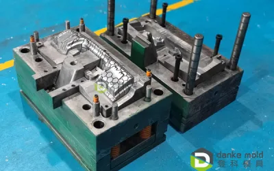 Understanding 2-shot injection molding: advantages, processes, and key comparisons with overmolding