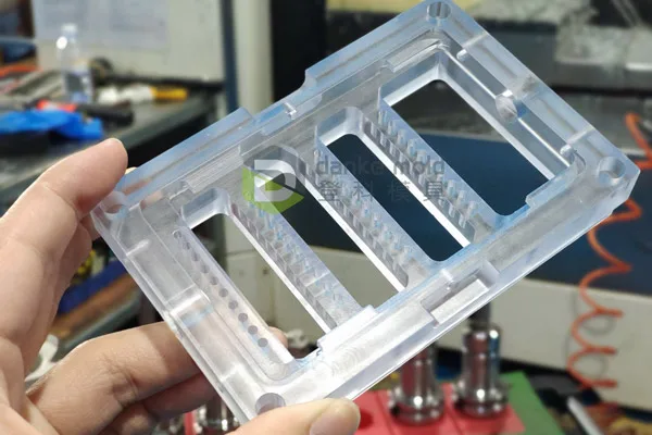 Compression Molding: Manufacturing for Automotive Lightweighting