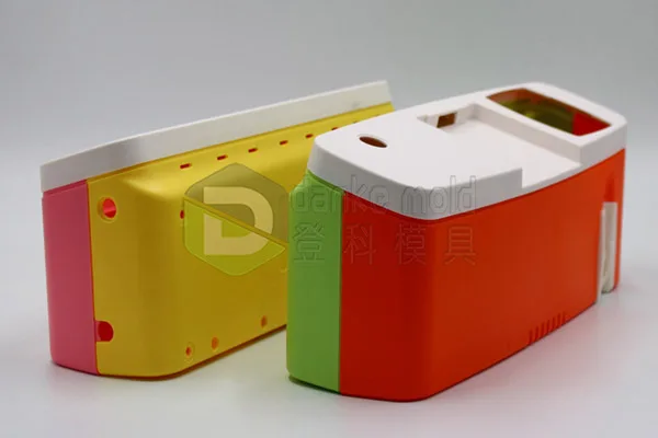 2-Shot Injection Molding in Medical Devices: Integrating Function, Safety, and Ergonomics