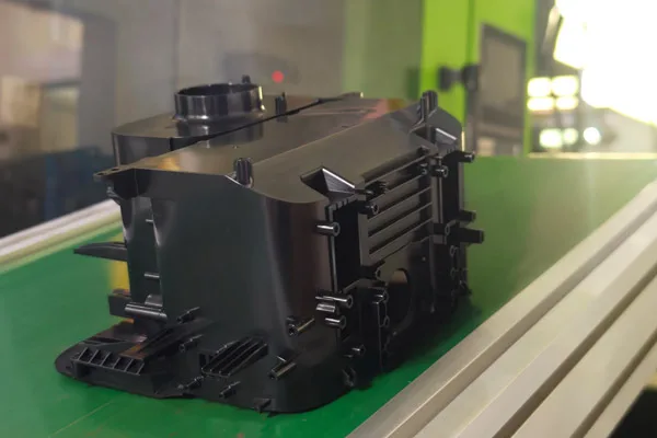 How Plastic Injection Molding Powers Modern Manufacturing